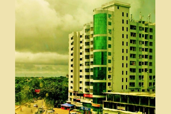 ৮১ টি অবৈধ গ্যাসের চুলা গার্ডেন টাওয়ারে !