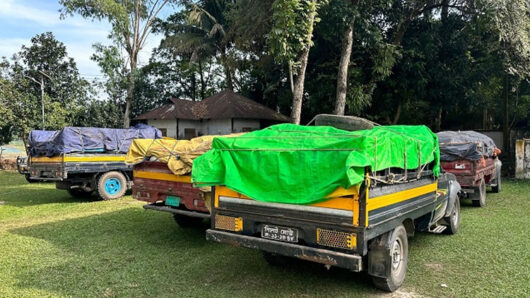 দিরাইয়ে ১৬০ বস্তা ভারতীয় চিনিসহ আটক ৪