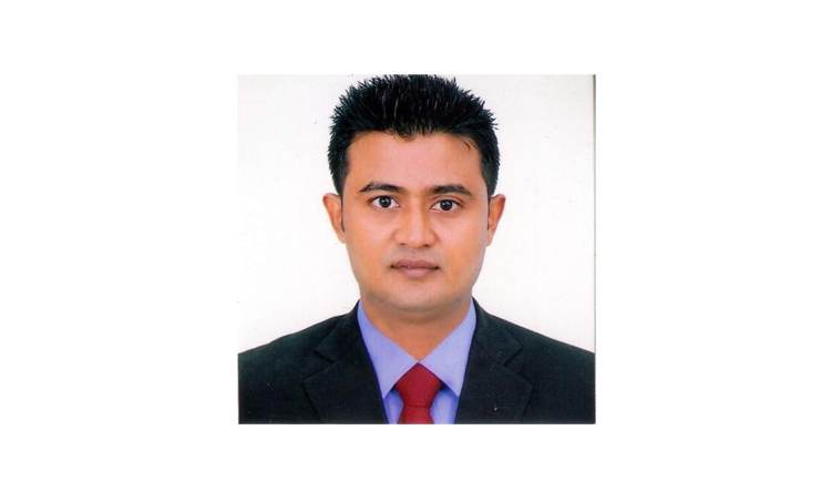 অনুসন্ধানী প্রতিবেদক সাংবাদিক নুরুল হক শিপুর বাড়িতে কালো পোষাকধারী ওরা কারা?