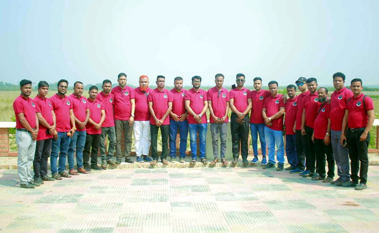 দিনব্যাপী বর্নাঢ্য আয়োজনে গোয়াইনঘাট প্রেসক্লাবের আনন্দ ভ্রমণ