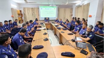 মহাসড়কে চাঁদাবাজি করলে পুলিশ সদস্যকে হ্যান্ডকাপ পরানো হবে: পুলিশ সুপার