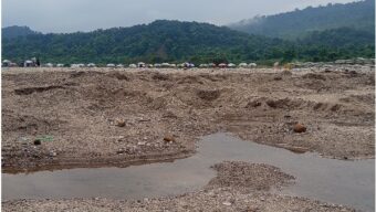 সাত দিনের মধ্যে লুট হওয়া পাথর উদ্ধার ও লুটকারীদের তালিকা প্রদানের নির্দেশ হাইকোর্টের