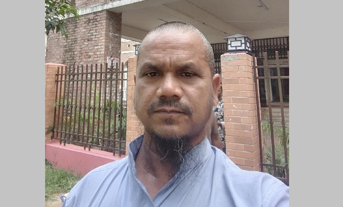 অটোরিকশা চালক থেকে কনটেন্ট ক্রিয়েটর