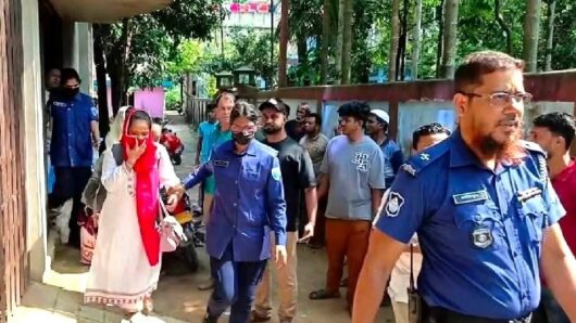 সিলেটে এক বাড়ি থেকে নারী-শিশুসহ ১৪ জন আটক